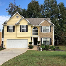 Suwanee HOA Siding Compliance: How to Safely Remove Green Mold and Algae